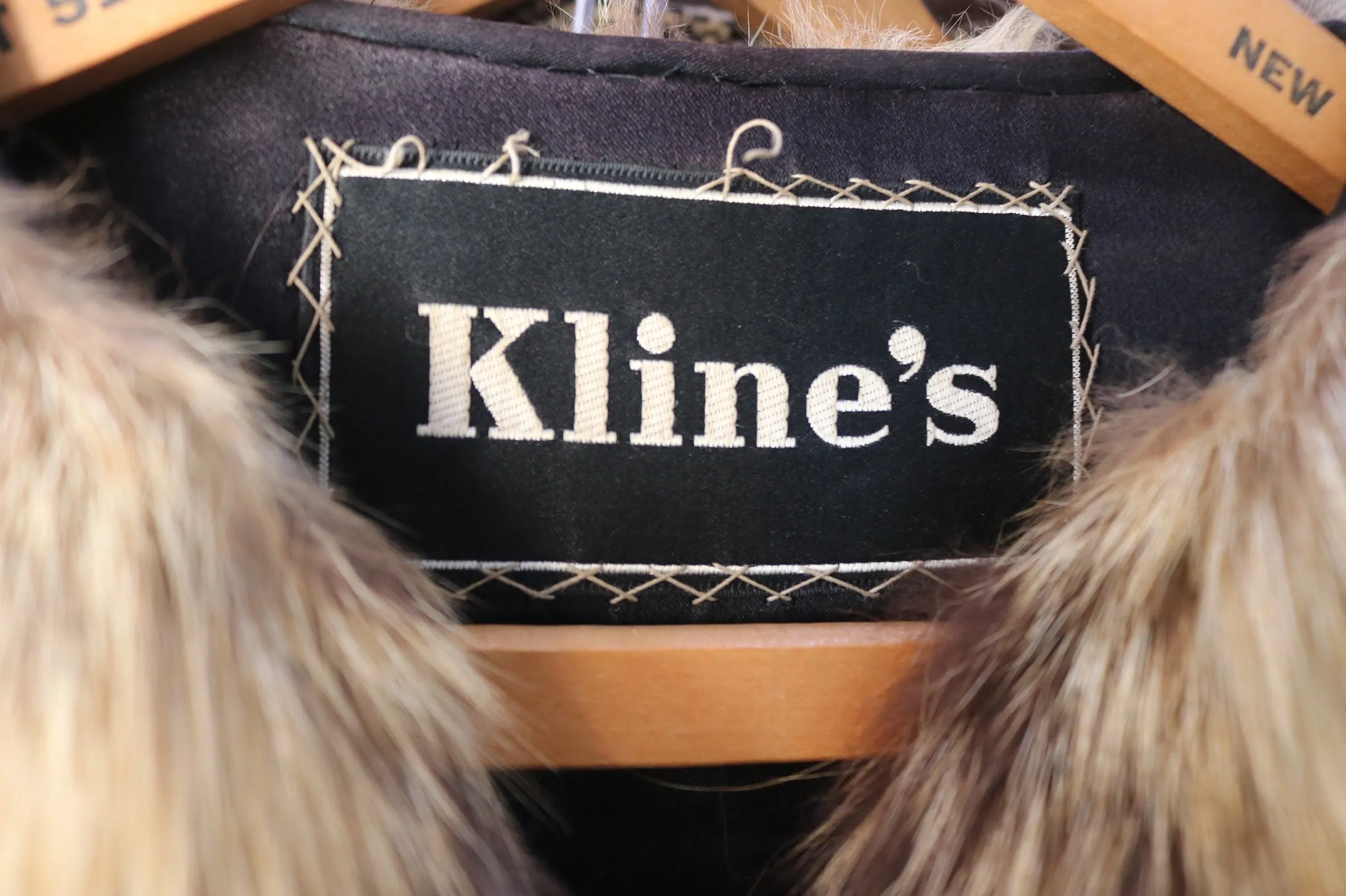 1970s Kline’s Fox Fur Coat   M