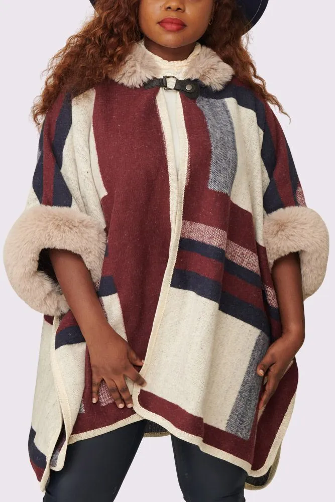 Abstract Plaid Pattern Knit Poncho