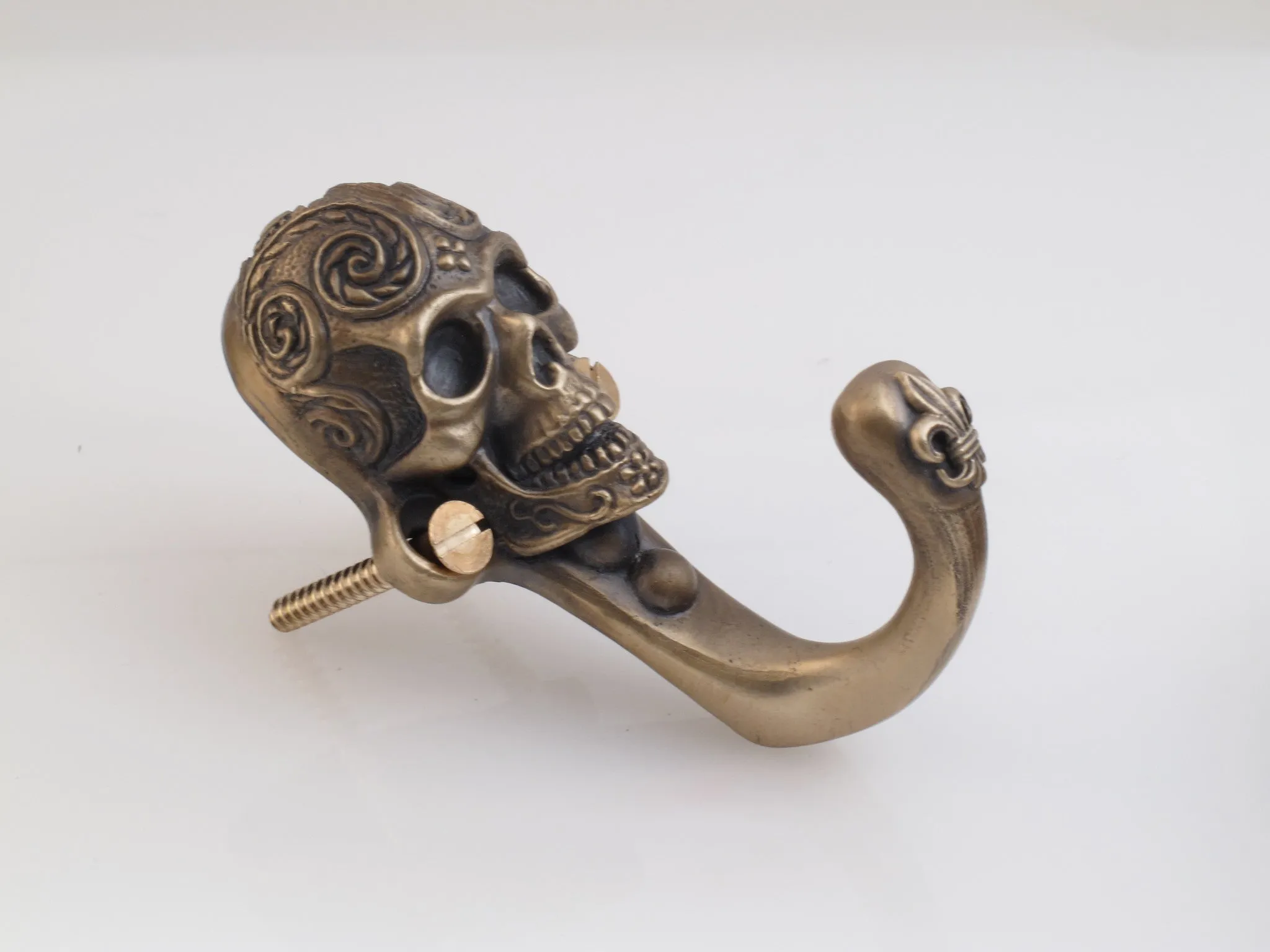 #DH-05 Bronze Sugar Skull Hook