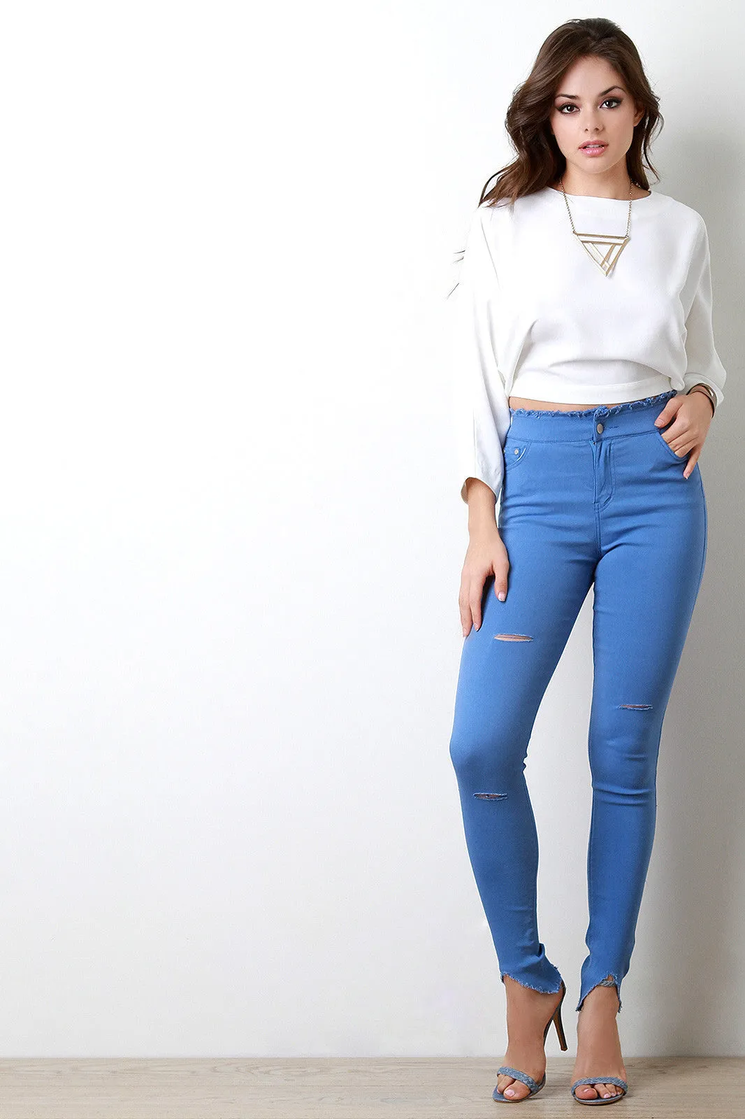 Frayed Waist V-Cut Slit Skinny Pants