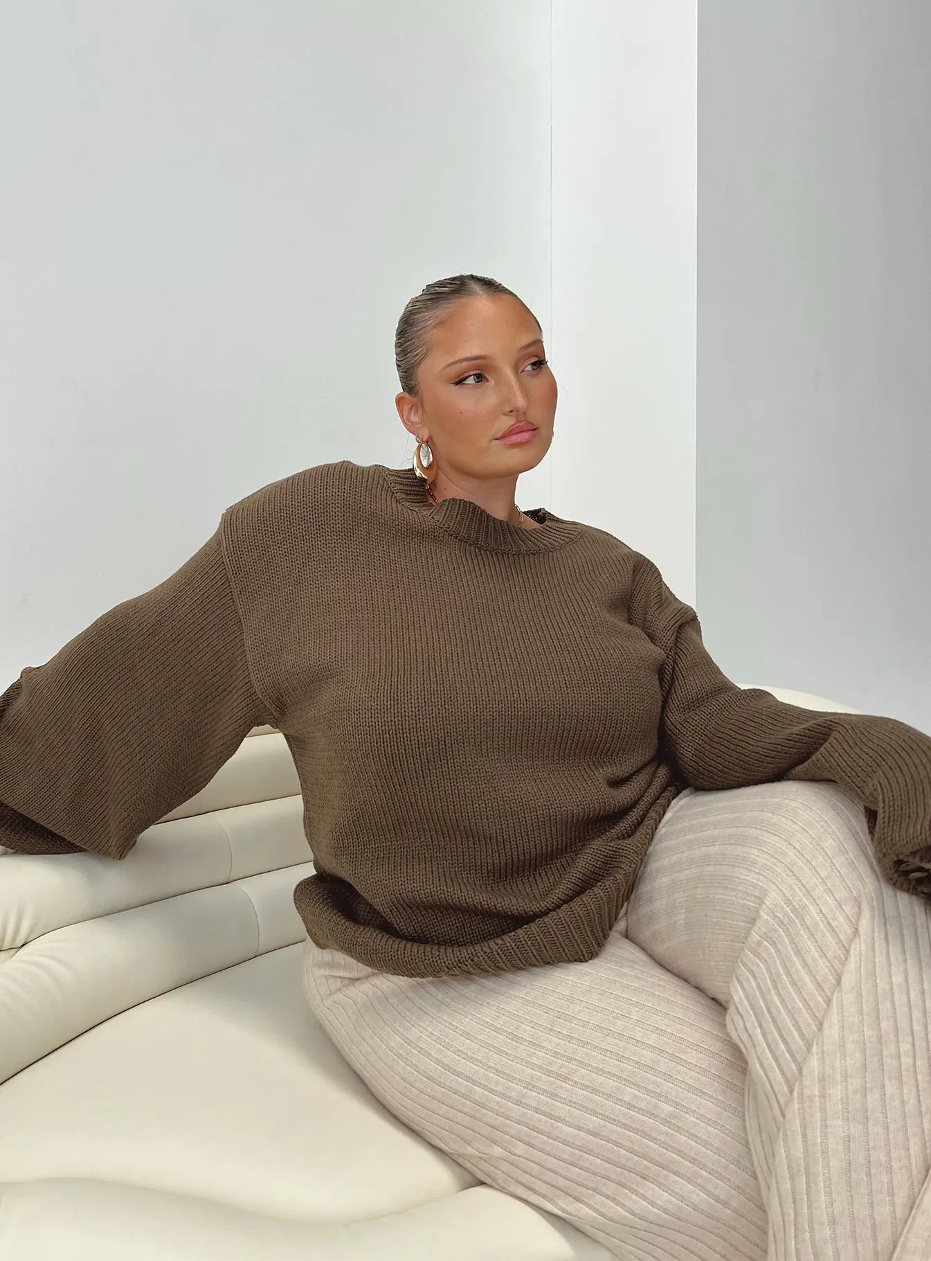 Harmony Knit Sweater Dark Brown Curve
