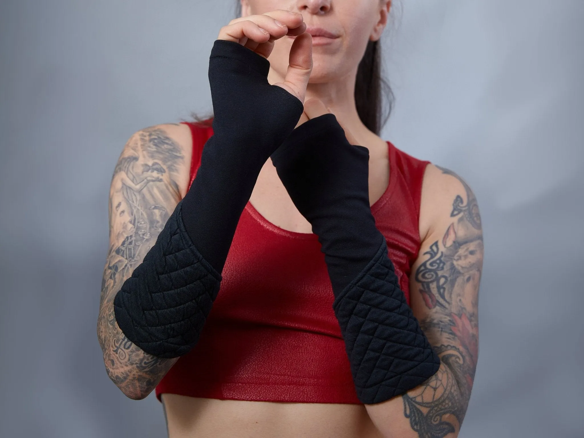 K-ARP Gray arm warmers