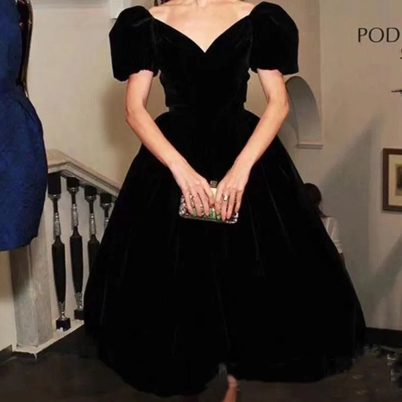 KittenAlarm - Sacilia Solid A-line Puff Sleeves Midi Dress