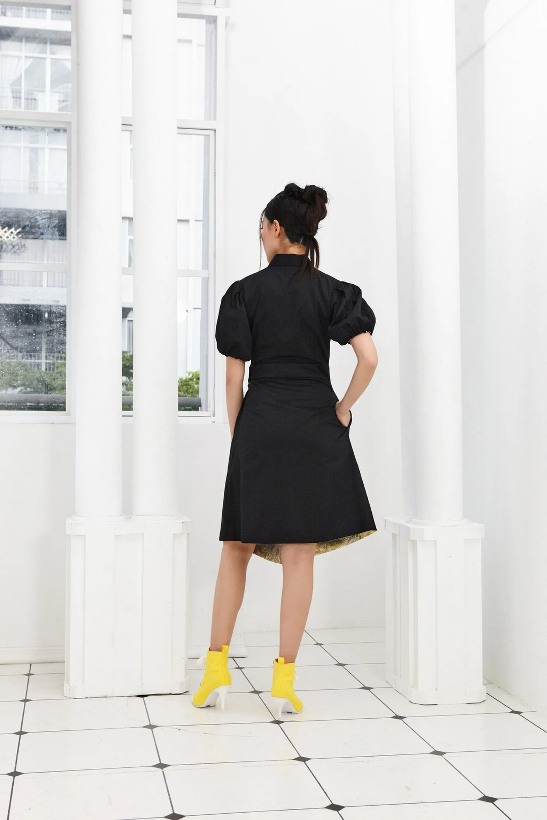 Pre-Order MIX BATIK AND BLACK COTTON - REVERSIBLE WRAP DRESS WITH PUFF SLEEVE AND DETACHABLE COLLAR - MULTI