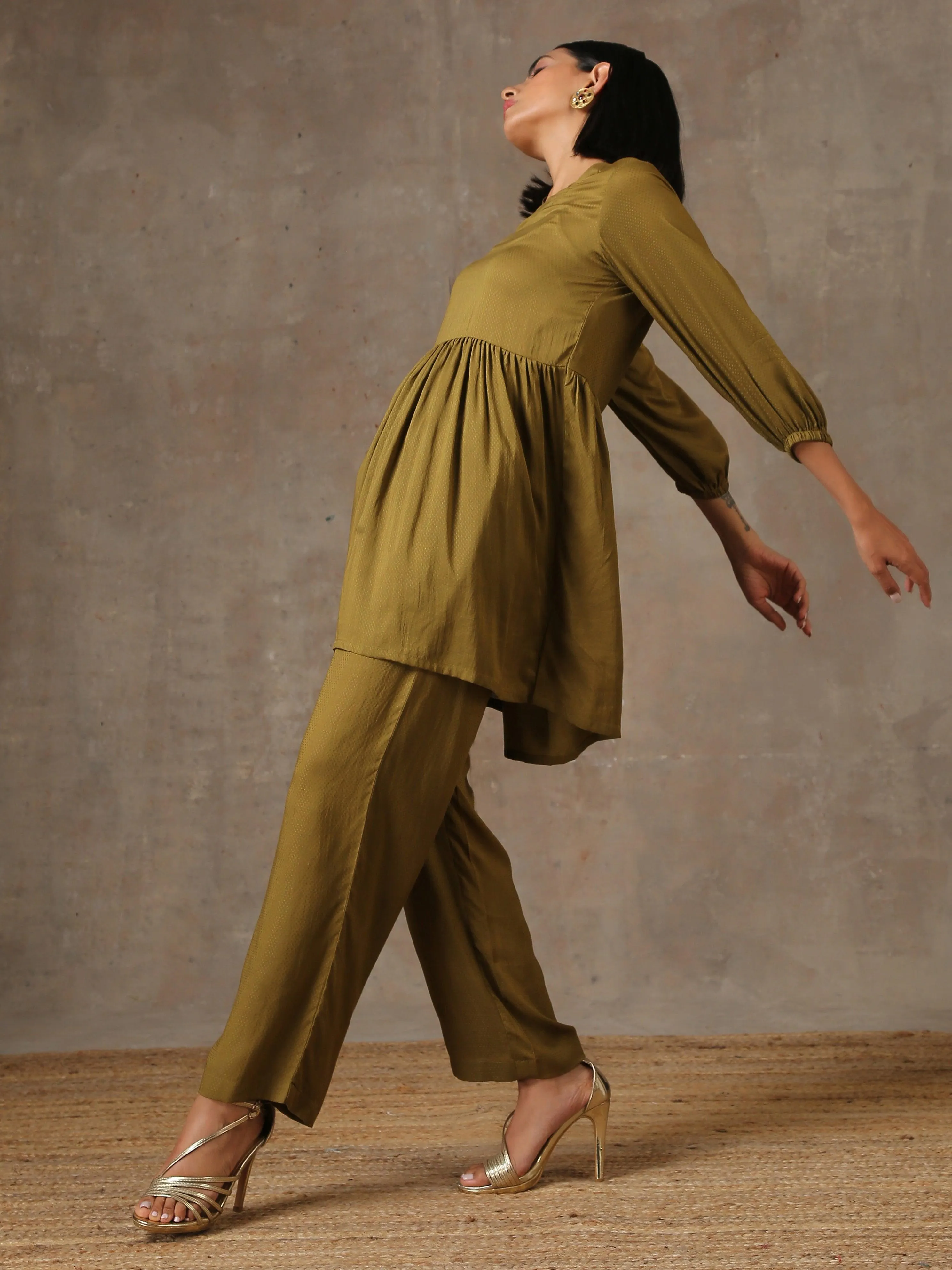 The Queen - Olive Green Solid Gathered Co-Ord Set