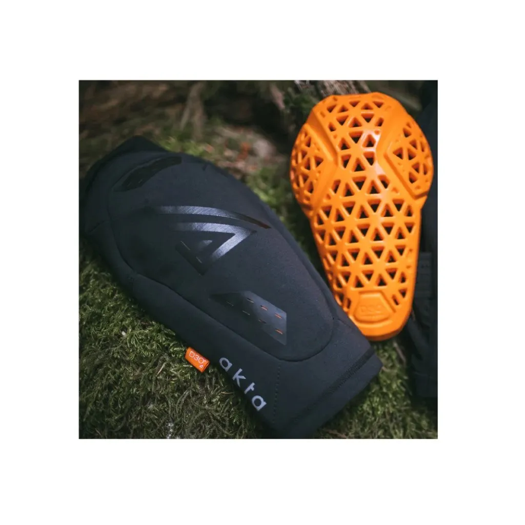 Trail Knee Pad Akta - Black