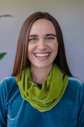 Velvet Cowl in Lime